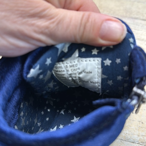 SO Authentic American heritage style Stacey size 5, navy velvet high top - Picture 6 of 6